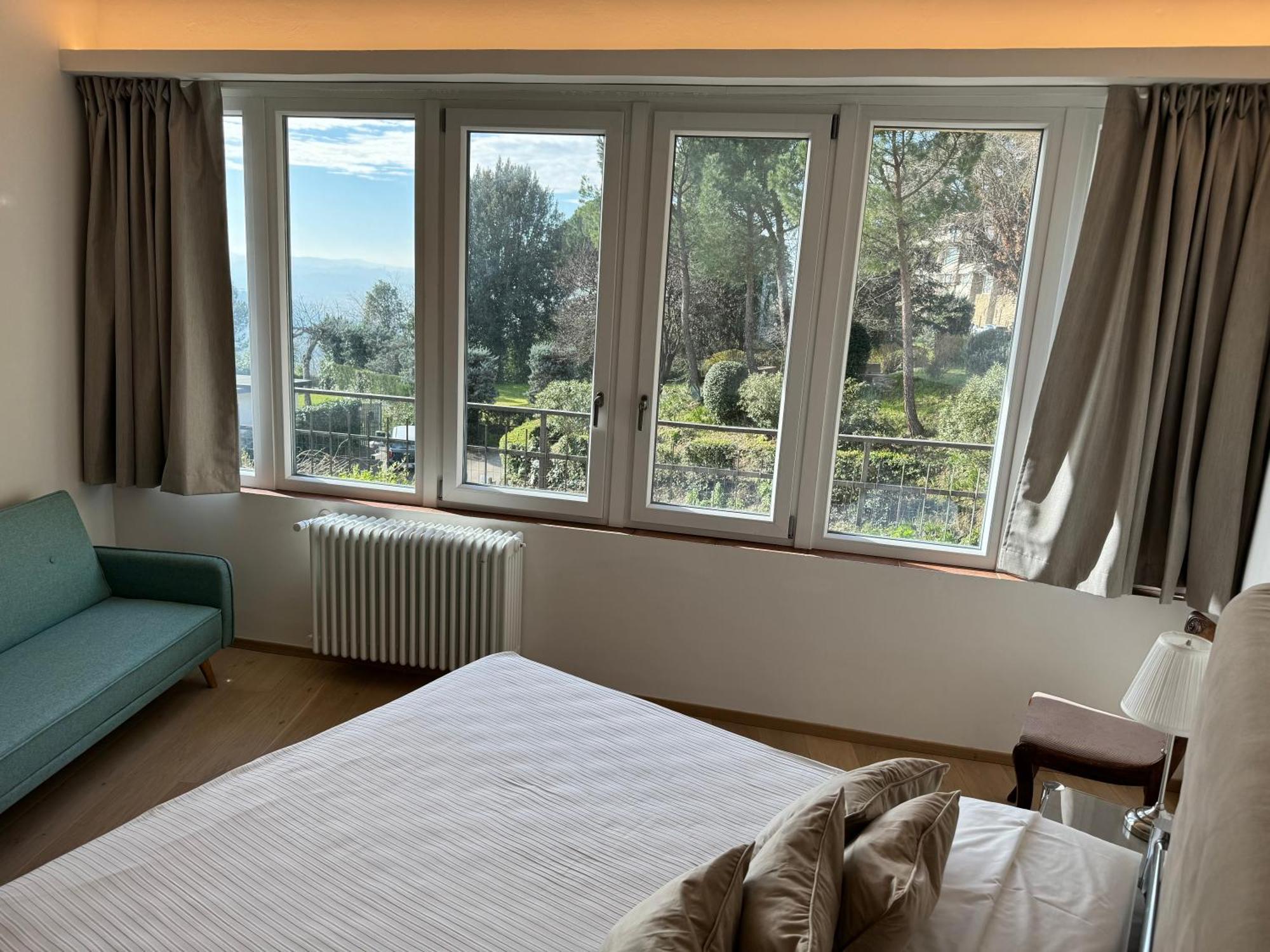 Apartment Rock Florence